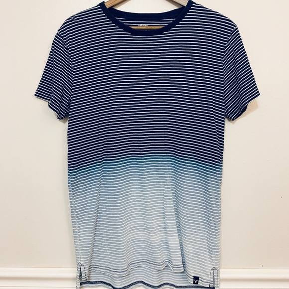 American Eagle AE Crew Neck Sz M - Picture 1 of 3